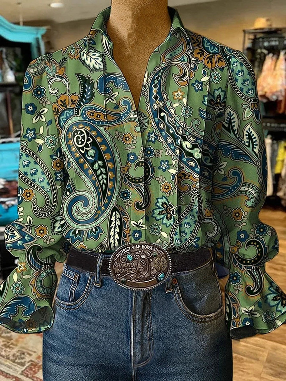 Sophie  – Charme Intemporel