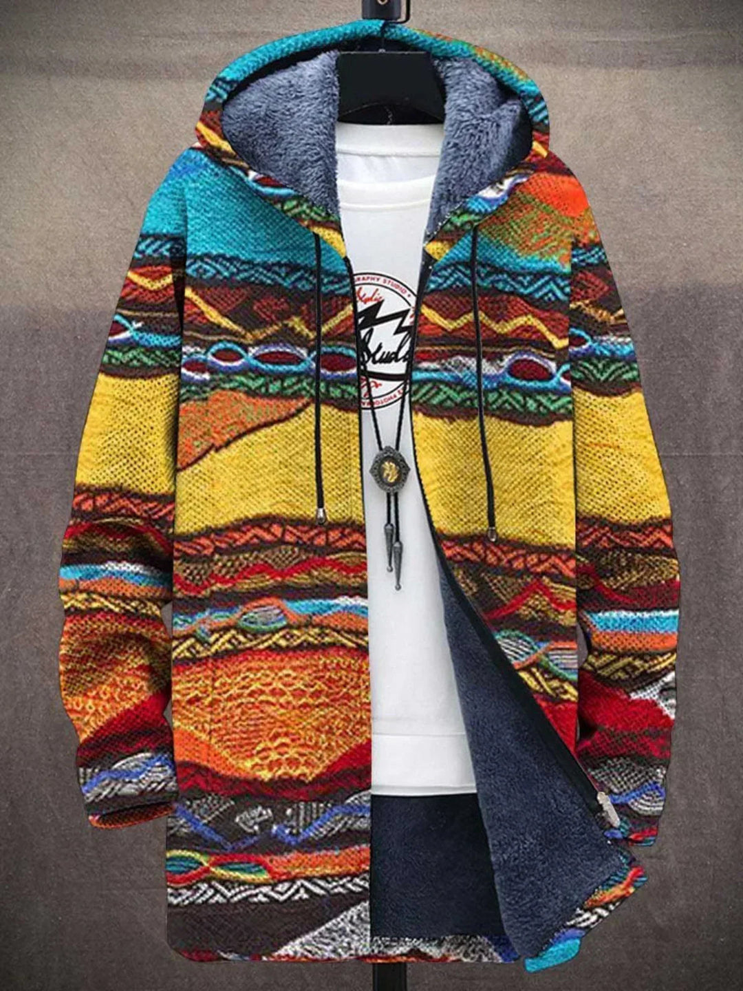 Delilah - Cardigan Luxueux à Inspiration Artistique